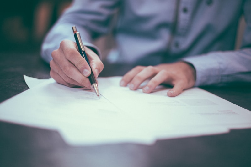 Contract ondertekening - autofinanciering